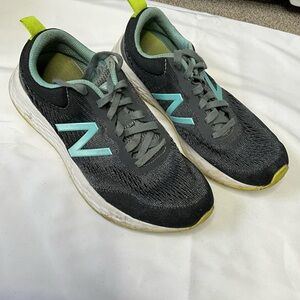 New balance shoes